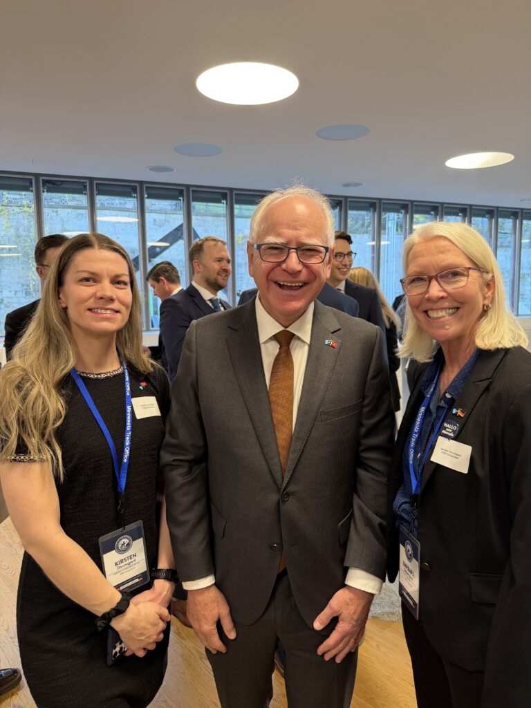 Barb And Her Daughter Kirsten With Minnesota Governor Tim Walz